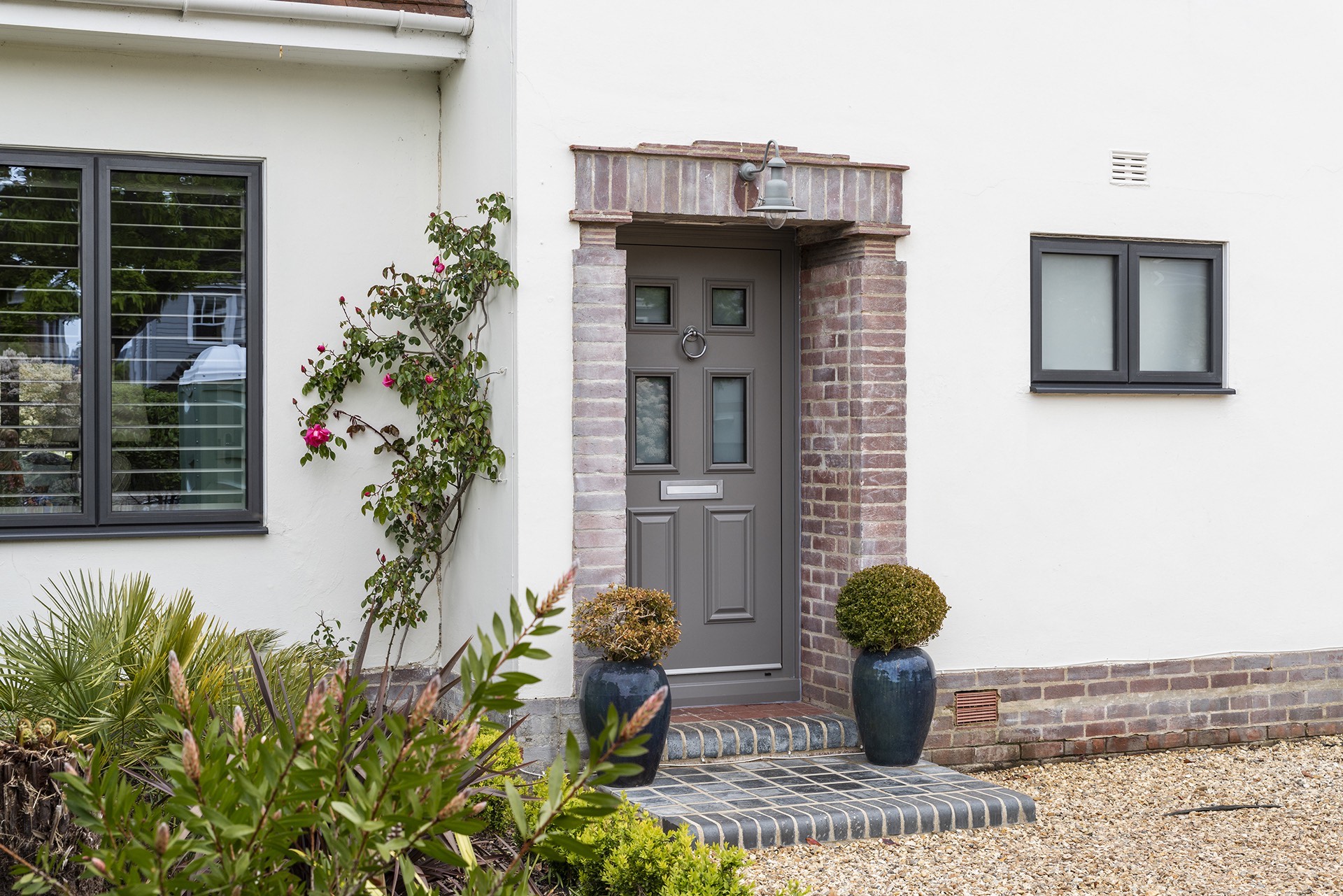 front entrance aluminium doors essex