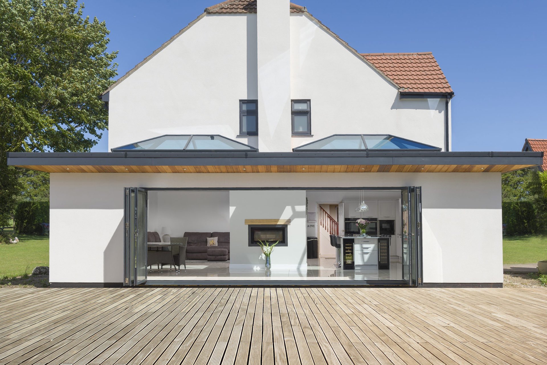 external layout with roof lantern