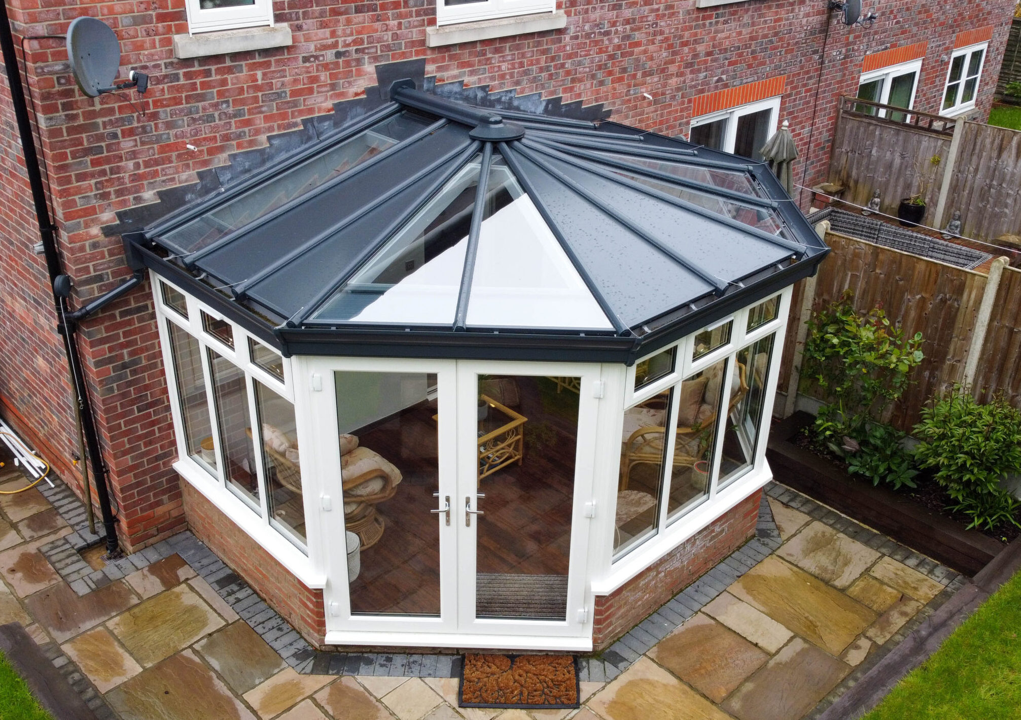 LivinRoof Installers - Solid Roof