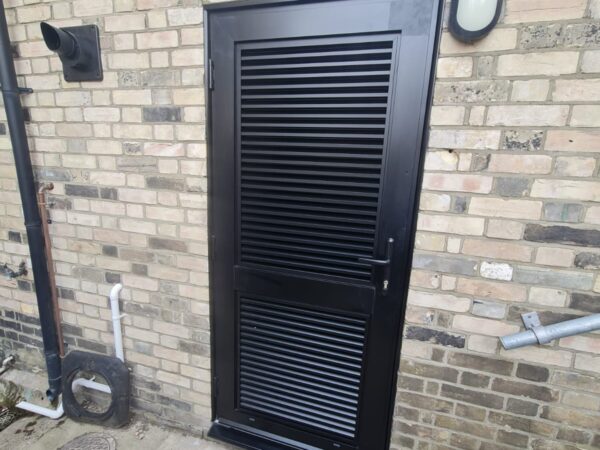 integral blinds in new door