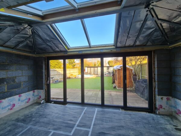 interior extension with hybrid roof