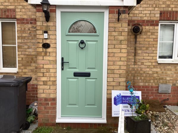 solidor custom arched glazing panels