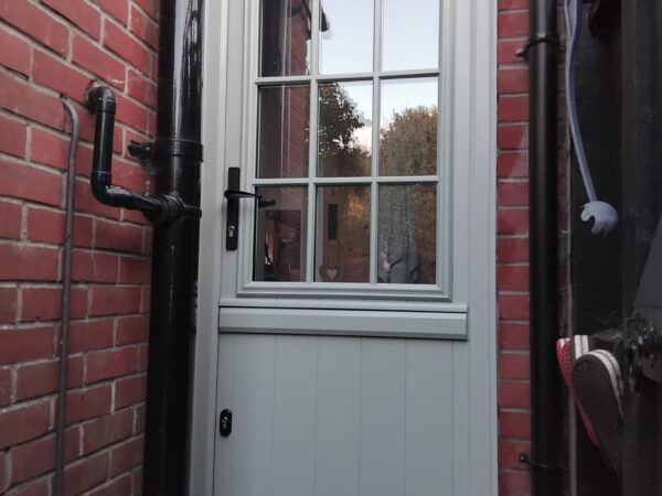 flint beeston stable door