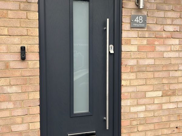 DoorCo Door Fitting Braintree