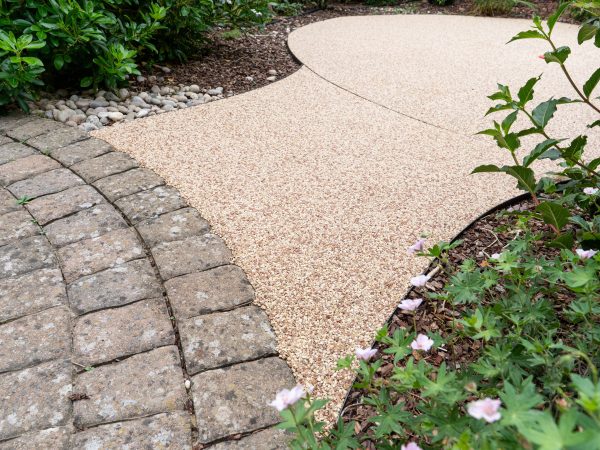 resin driveways essex bluemanor